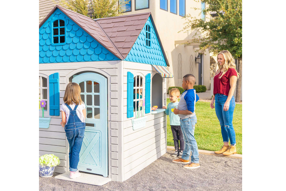 Детский домик Lifetime Playhouse, высота 2.15м — изображение 18